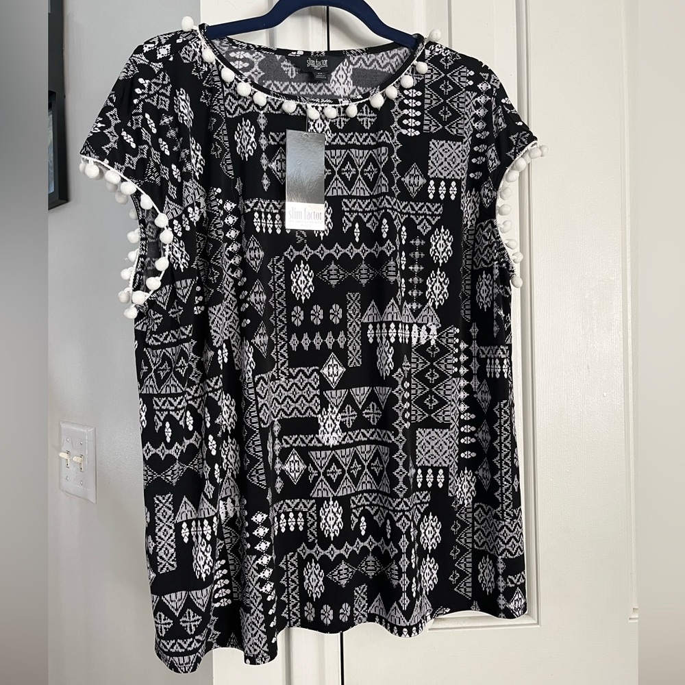 Slim Factor by Investments NWT Sleeveless Top with Pompoms - size 2X